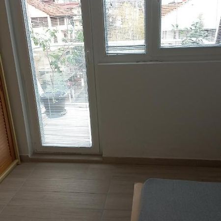 Sunny Apartment Skopie Exterior foto